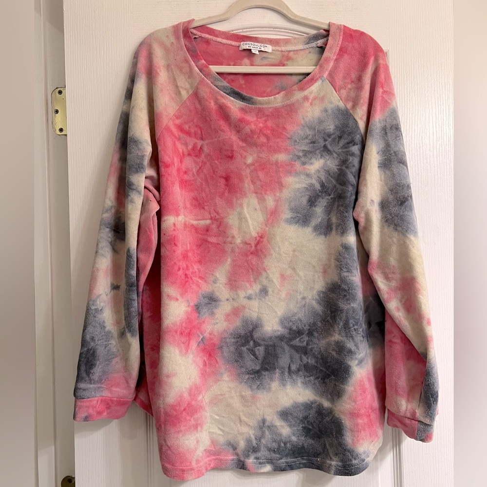 Chic Soul Pink Blue Tie Dye Curved Hem Slouchy Dolman Tunic - size 1X